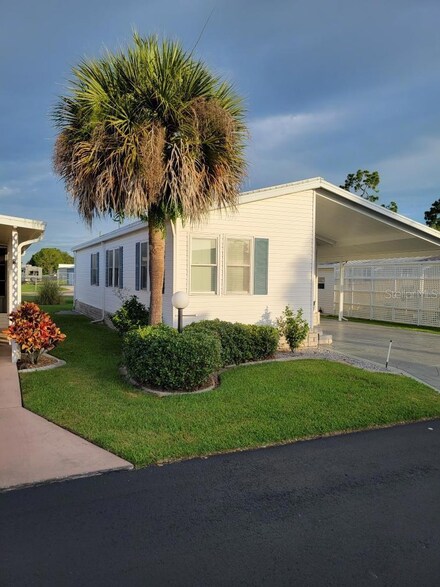 363 Pine Loop, Frostproof, FL 33843