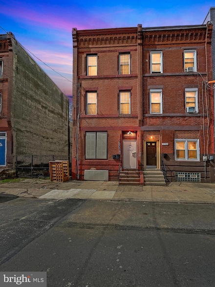 2130 N 19th St, Philadelphia, PA 19121