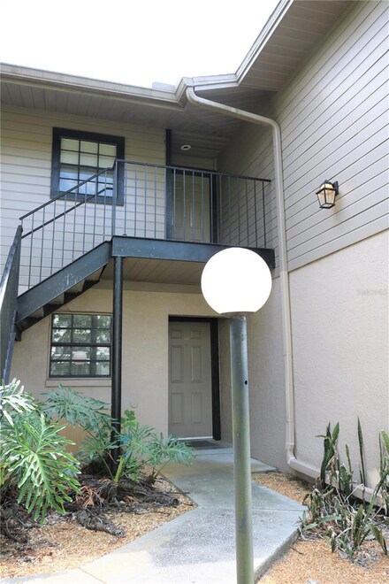 4008 Ashford Green Place Unit 203, Tampa, FL 33613