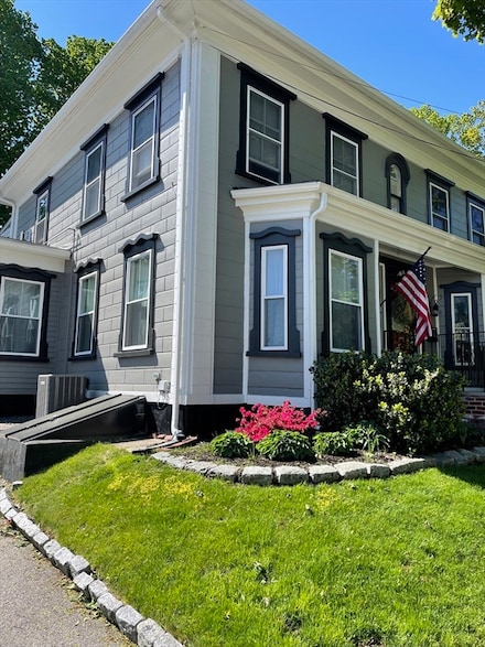35 Broad St Unit 2, Newburyport, MA 01950