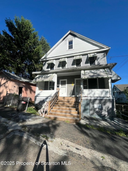 613 13th Ave Unit right, Scranton, PA 18504