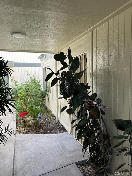 10475 Newhome Ave Unit 3, Sunland, CA 91040