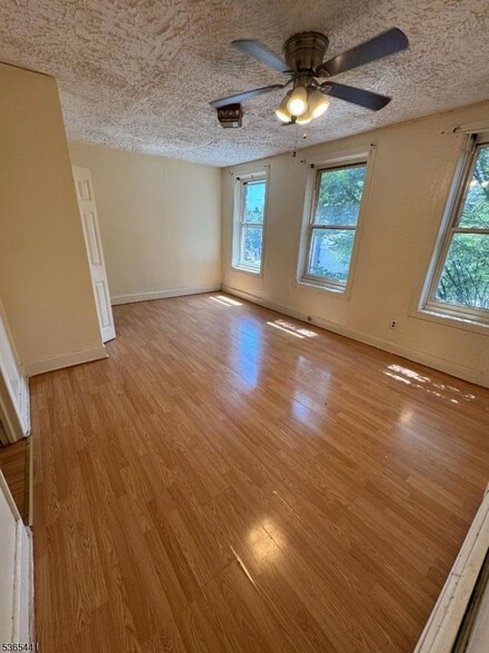 501 Martin Luther King Dr Unit 2, Jersey City, NJ 07304