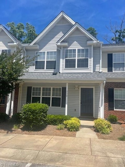 339 Malamute Ln, Greensboro, NC 27407