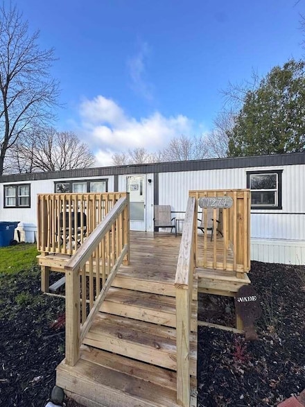 11274 Ann St SE, Lowell, MI 49331