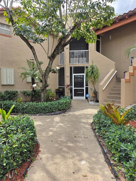365 SW 86th Ave Unit 201, Pembroke Pines, FL 33025