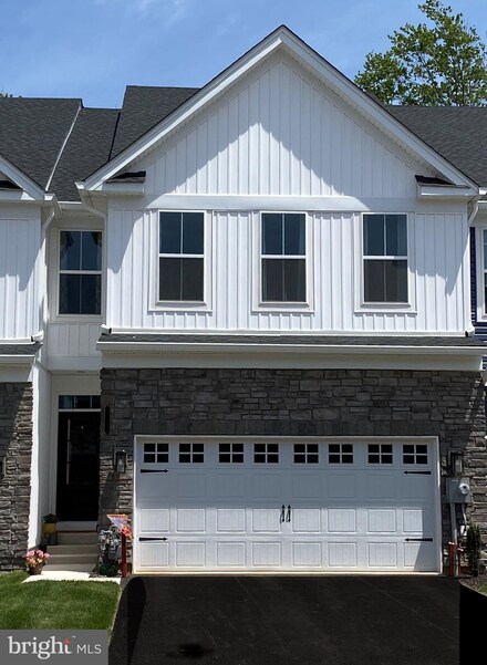 205 Wynstone Ct, Colmar, PA 18915