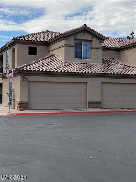 6695 Caporetto Ln Unit 201, North Las Vegas, NV 89084