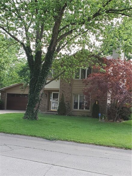 1665 Countryside Dr, Indianapolis, IN 46231