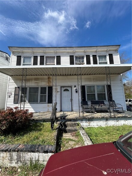 724 Wilson St, Petersburg, VA 23803