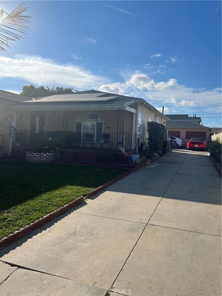 6107 Heliothotrope, Maywood, CA 90270