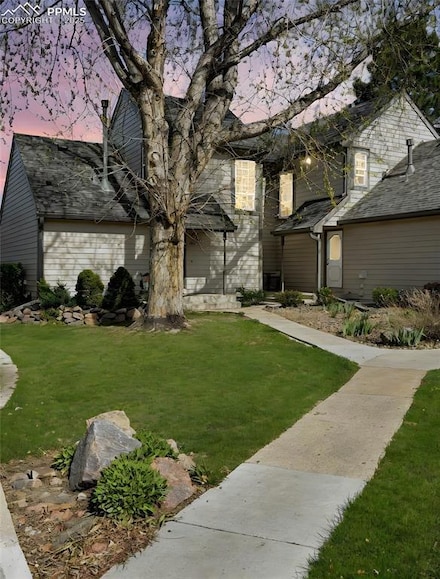 422 Cobblestone Dr, Colorado Springs, CO 80906