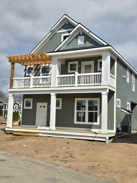 The Bay Harbor II, Whitehall, MI 49461