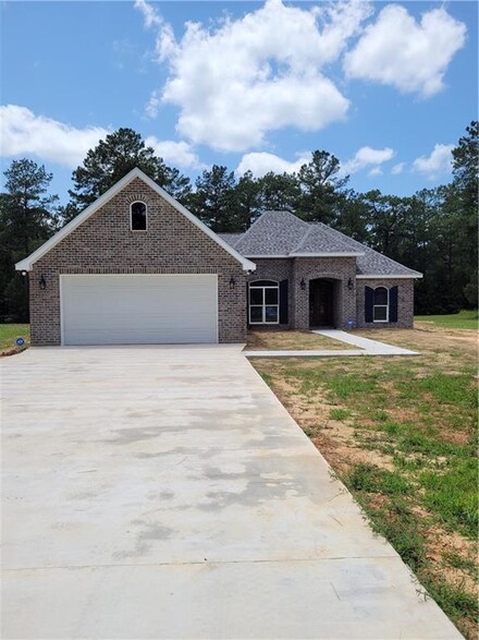 137 Gray Stone Rd, Dry Prong, LA 71423