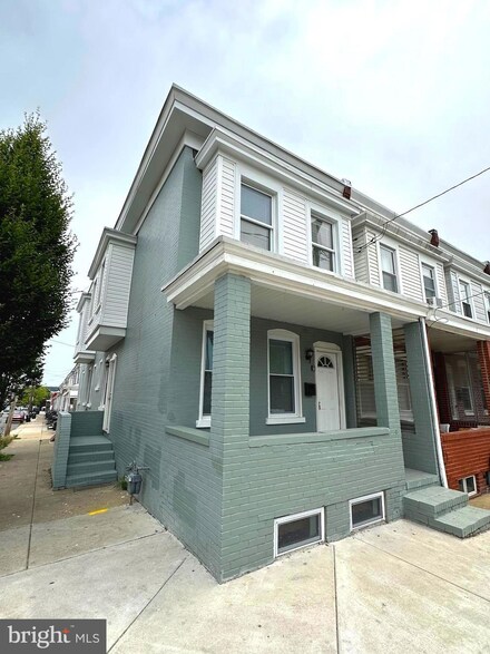 1240 Elm St, Wilmington, DE 19805