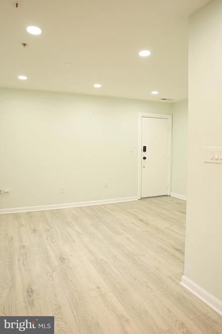 4124 Ames St NE Unit 13, Washington, DC 20019