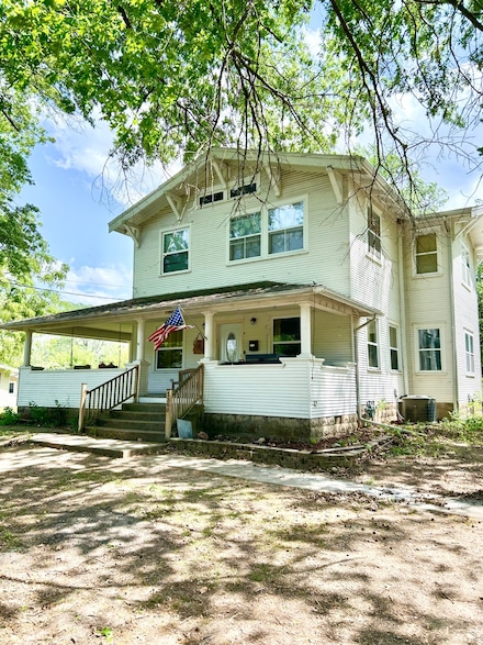 1360 Mortimer St, Barry, IL 62312
