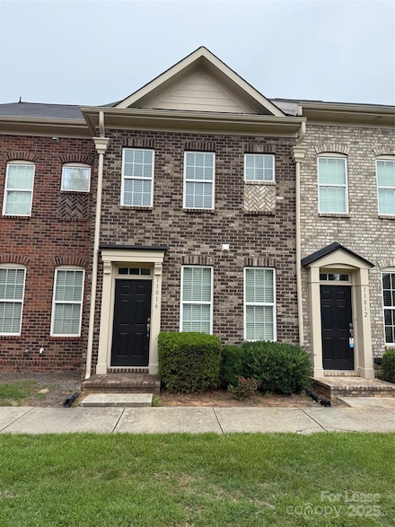 11016 Cedar Walk Ln, Charlotte, NC 28277