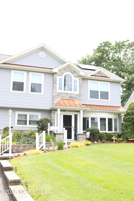 75 Sunrise Terrace, Cedar Grove, NJ 07009
