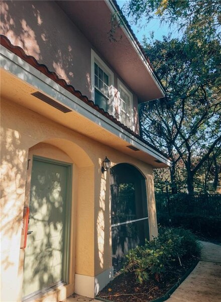 6730 W Sample Rd Unit B, Coral Springs, FL 33067