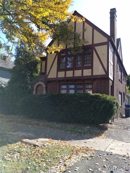 1011 Cleveland Ave, Niagara Falls, NY 14305