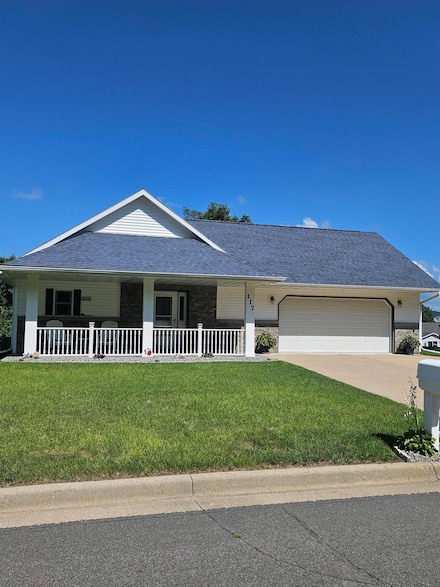117 Doc Mac Dr, Boscobel, WI 53805