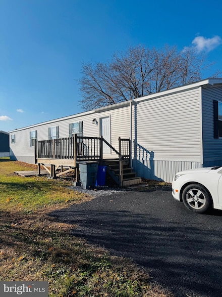 720 Mountain Rd, Pine Grove, PA 17963