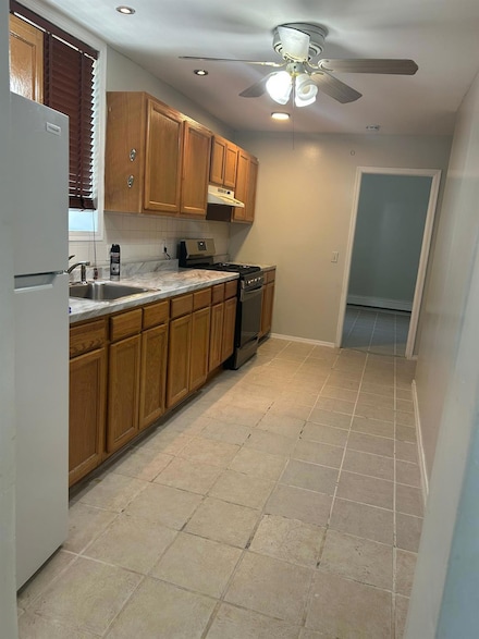 232 Throgs Neck Blvd, Bronx, NY 10465