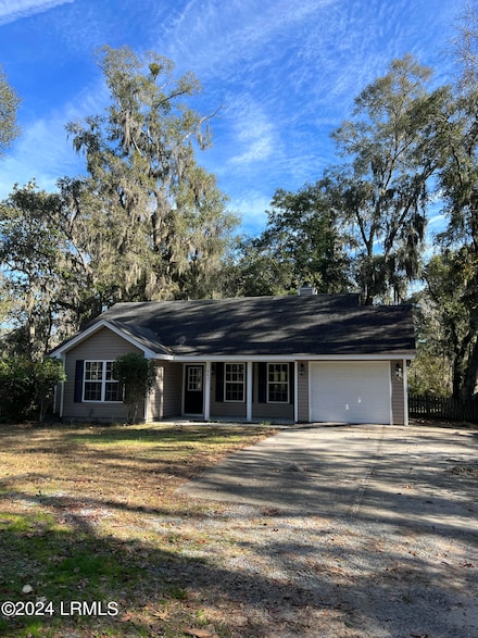 552 Sams Point Rd, Beaufort, SC 29907