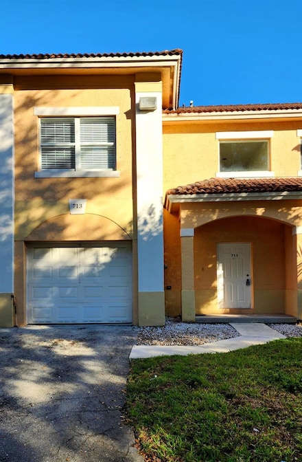 713 Talia Cir, Lake Worth, FL 33461