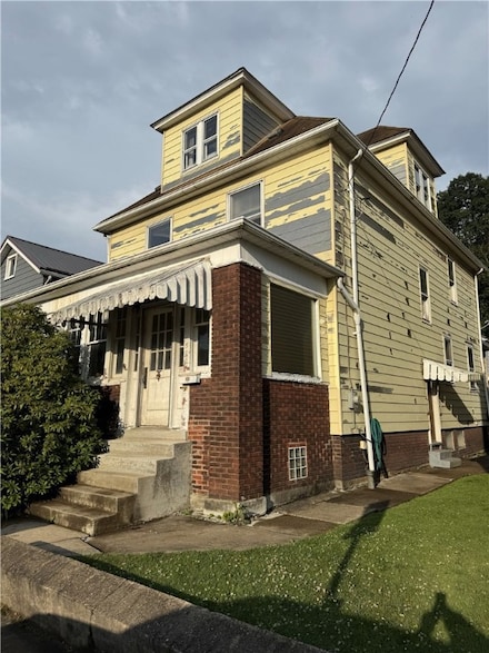 500 5th Ave, Ford City, PA 16226