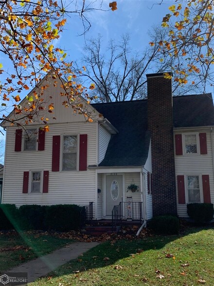 2108 Avenue H, Fort Madison, IA 52627