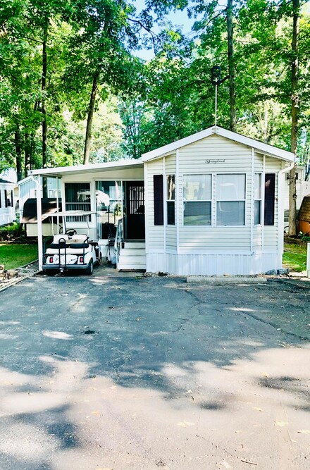 614 Hillview Ln, Coldwater, MI 49036