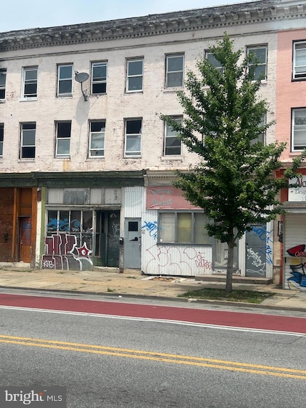 1344 W North Ave, Baltimore, MD 21217