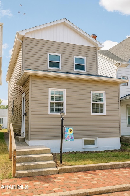 127 E 4th Ave, Altoona, PA 16602
