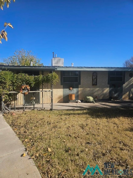 611 S 12th St, Deming, NM 88030