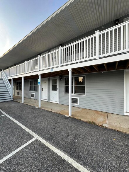 1072 Post Rd Unit 103, Wells, ME 04090