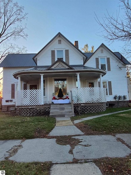 234 Wright St, Cadillac, MI 49601