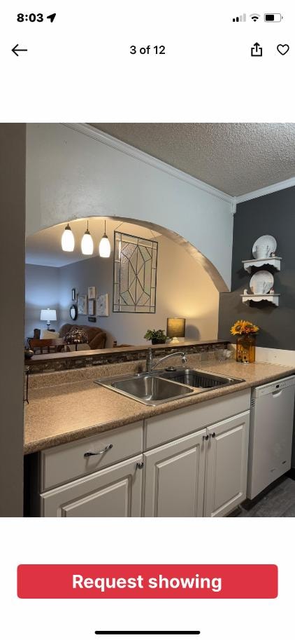 1181 Edgcumbe Rd Unit 213, Saint Paul, MN 55105