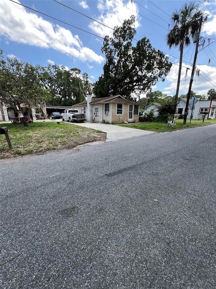 521 Wallace St, Daytona Beach, FL 32114