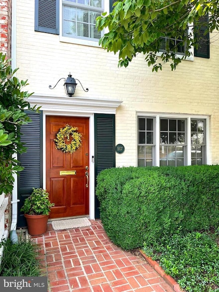 507 S Royal St, Alexandria, VA 22314