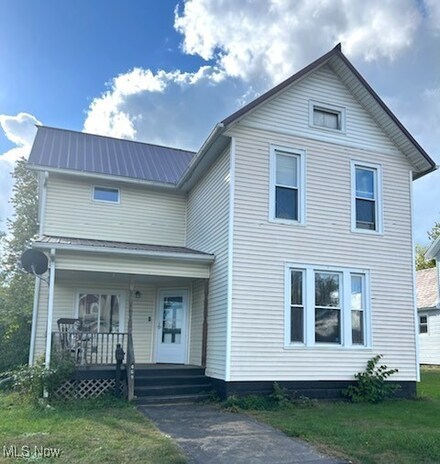 469 Maple Ave, Newark, OH 43055