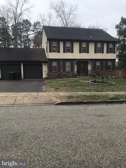 134 Country Ln, Sicklerville, NJ 08081