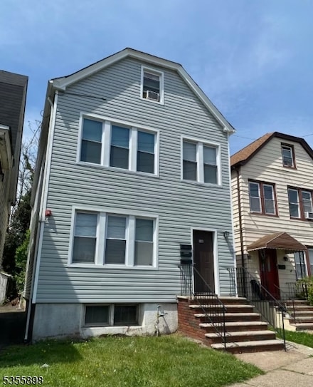 581 Getty Ave, Clifton, NJ 07011