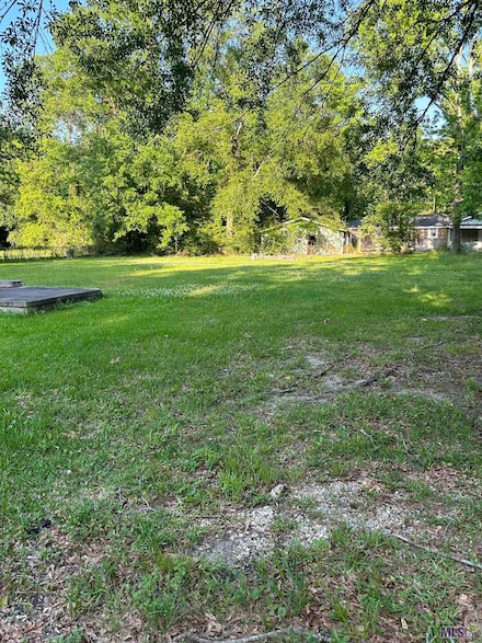 1102 N Cherry St, Hammond, LA 70401