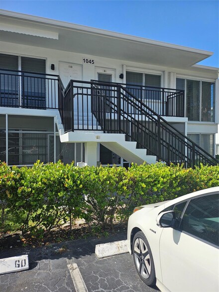 1045 SE 15th St Unit 13C, Fort Lauderdale, FL 33316