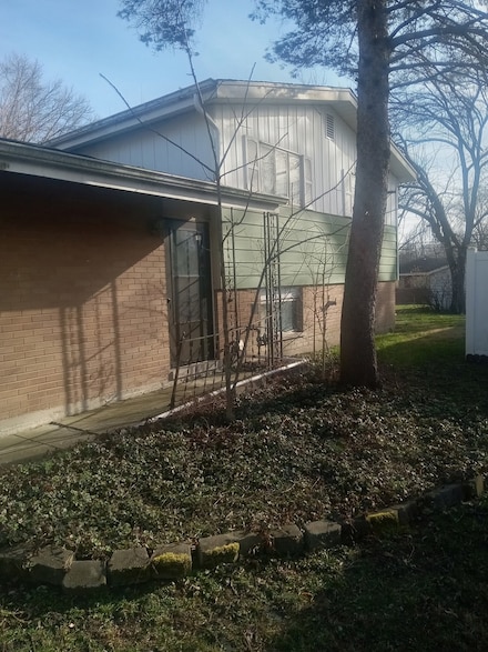 310 New Salem St, Park Forest, IL 60466