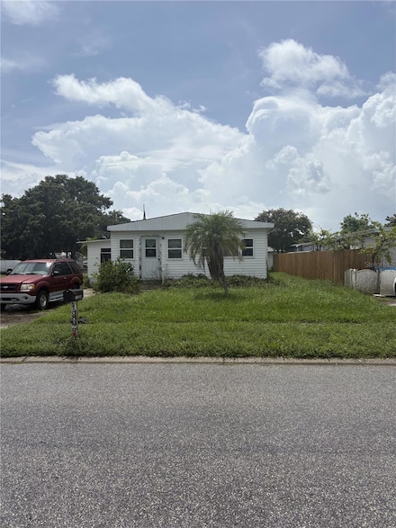 13806 60th St N, Clearwater, FL 33760