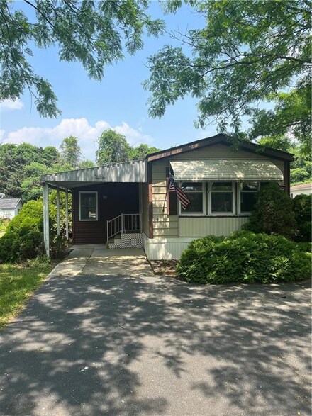 3 Revolutionary Rd, Mount Bethel, PA 18343