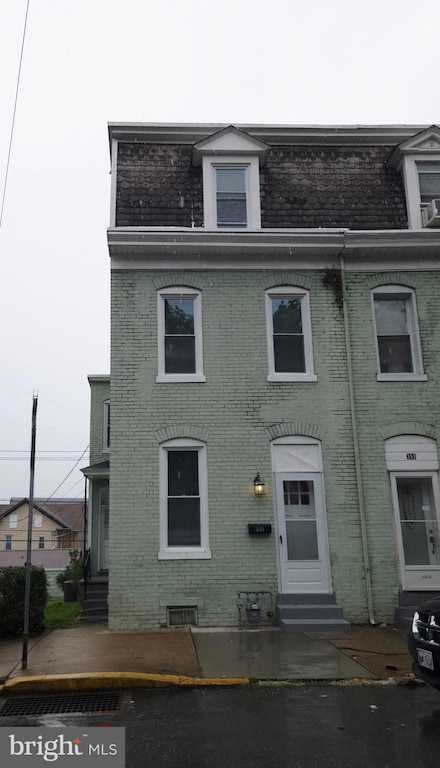354 S 2nd St, Steelton, PA 17113